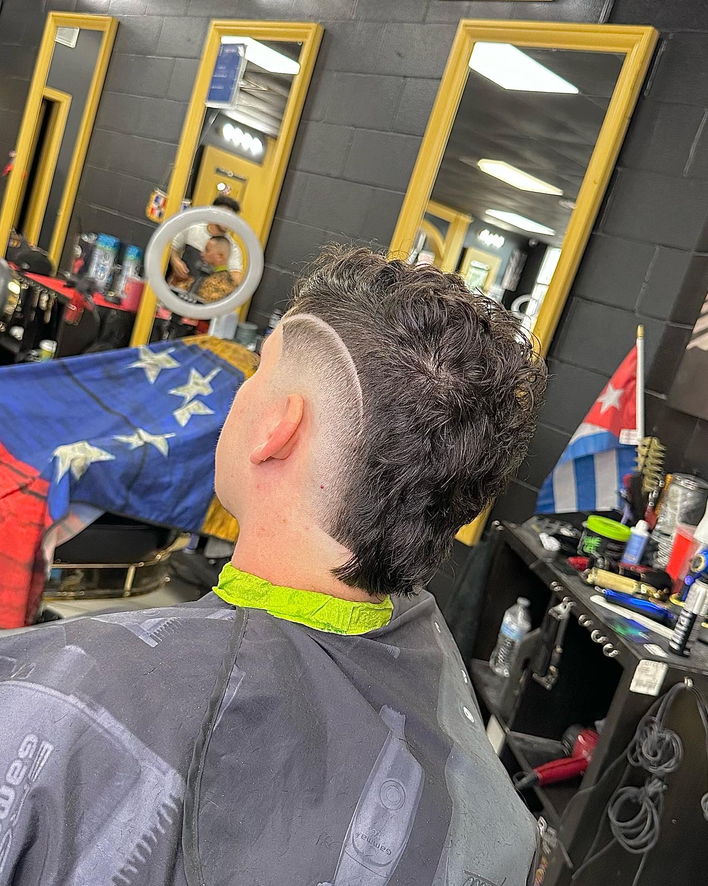 Charlie Style Barbershop